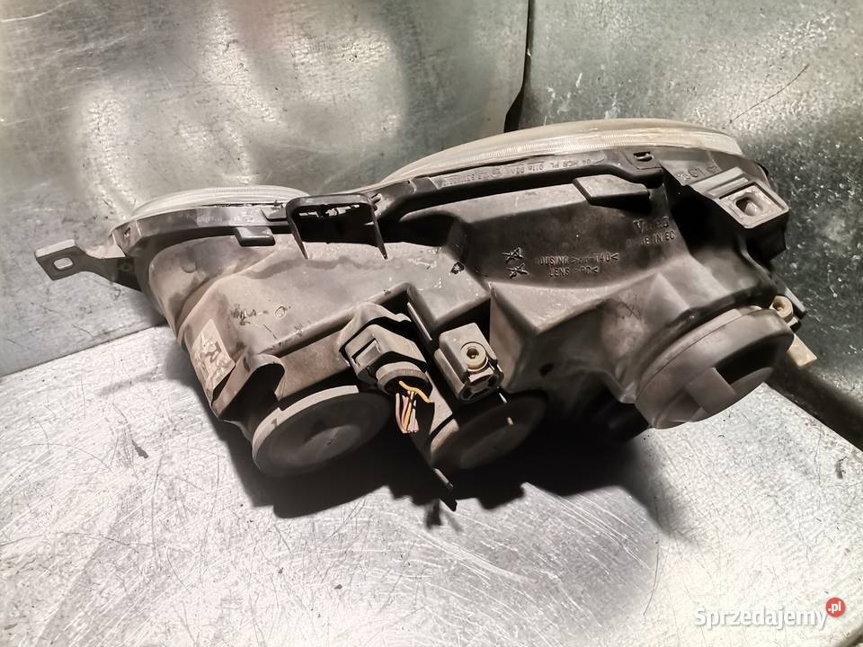 VW POLO IV 9N REFLEKTOR PRAWY PRZÓD LAMPA małopolskie Nowy Sącz