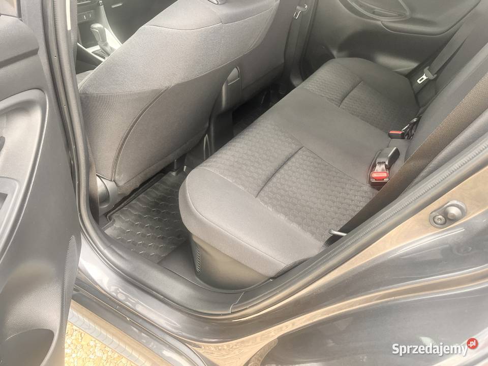 Toyota Yaris Comfort Style Tech hybryda małopolskie Nowy Sącz
