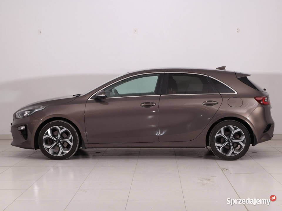 Kia Ceed 14 TGDI wielofunkcyjna kierownica Piaseczno