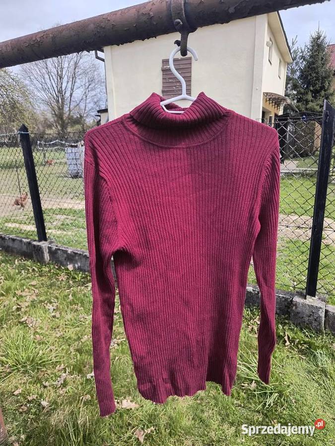 Burgundy Form Ribbed Turtleneck Kaniów
