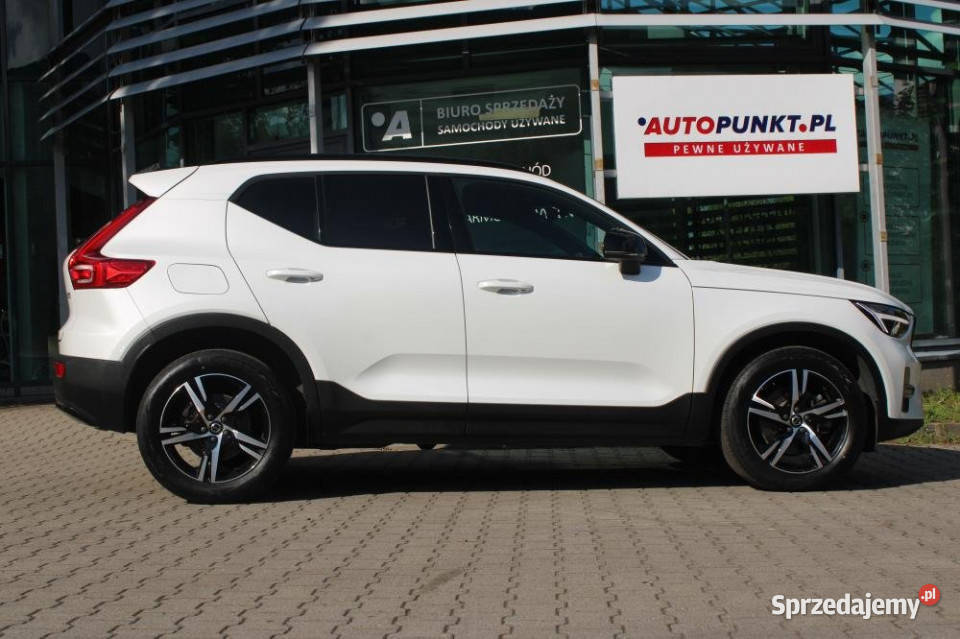 Volvo XC40 2022r GWARANCJA FV23 IWŁ ASO LED 1969cm3