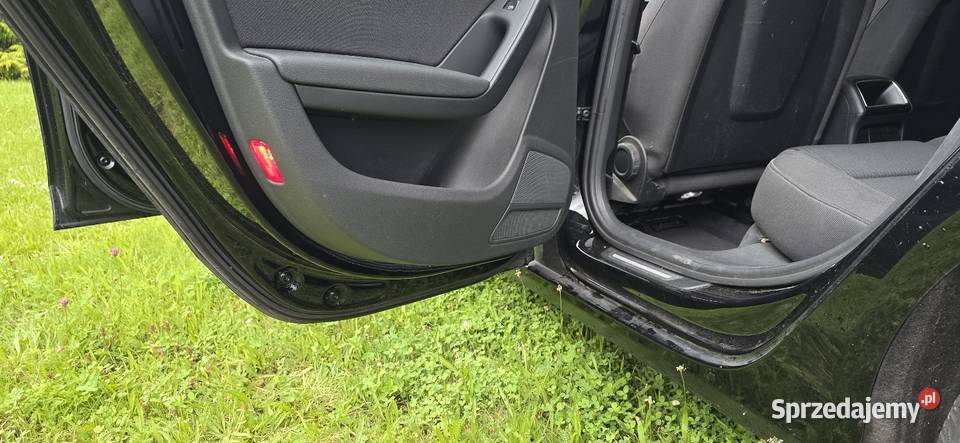 Audi a4 b8 18tfsi 2010r ASR (kontrola trakcji) Podgórzyn sprzedam