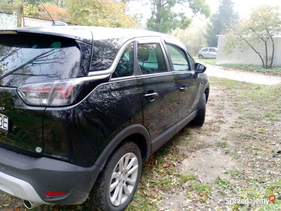 Opel Crossland czarna perła niski przebieg sprzedam