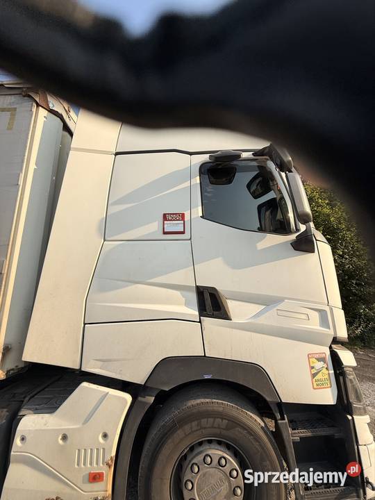 Renault gama t 520 kupiony w Polsce Ostrowiec Świętokrzyski