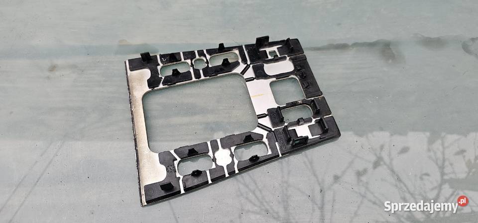 Ramka wybieraka dekor mercedes w202 2026804039 Zbąszyń sprzedam