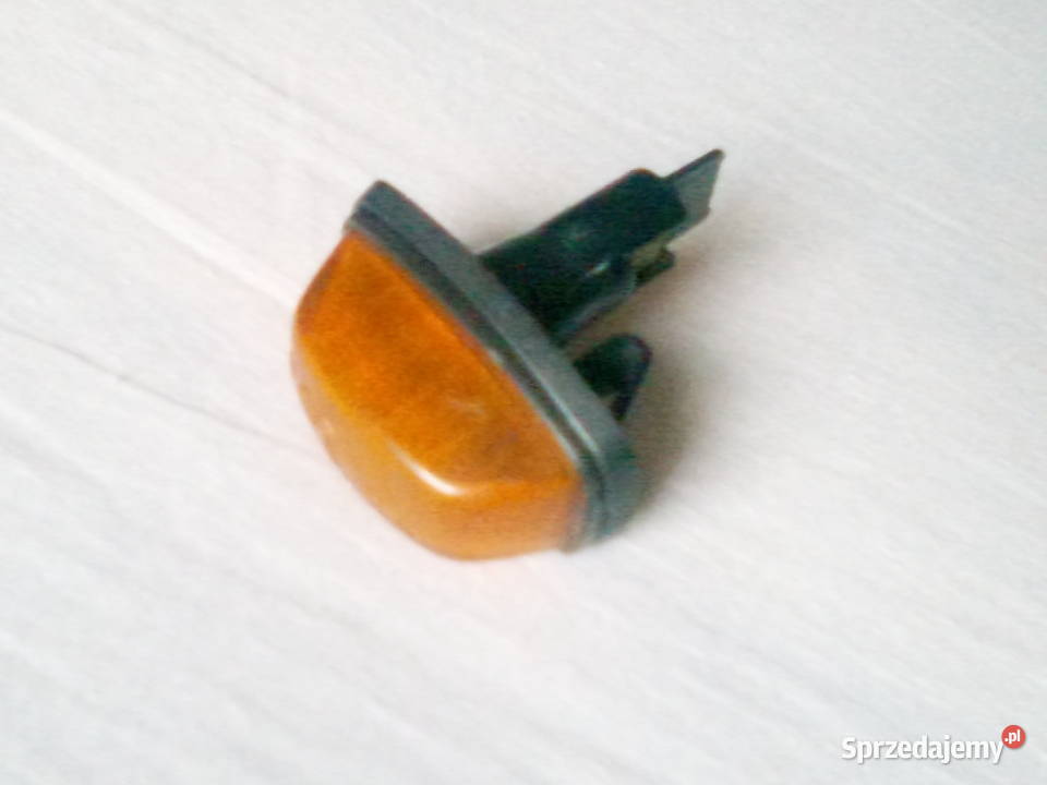 FSM 126p oryg migacz boczny z żarówką maluch Oświetlenie