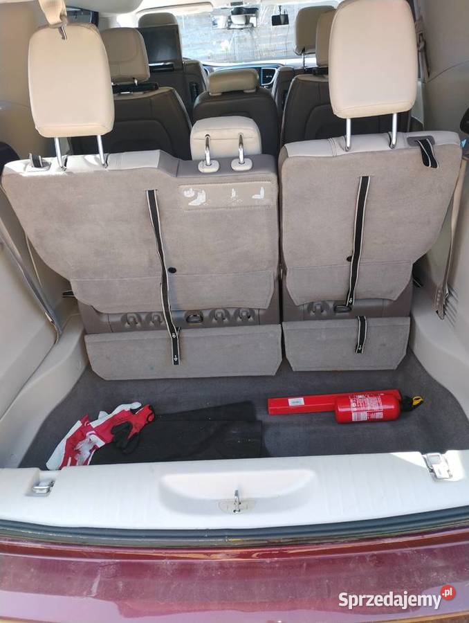 Minivan 8 osób benzyna+LPG Józefów