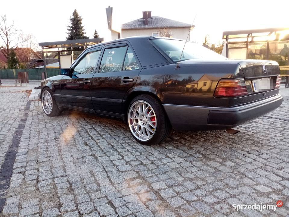 MercedesBenz W124 wąska listwa 25D Klimael4x Limanowa