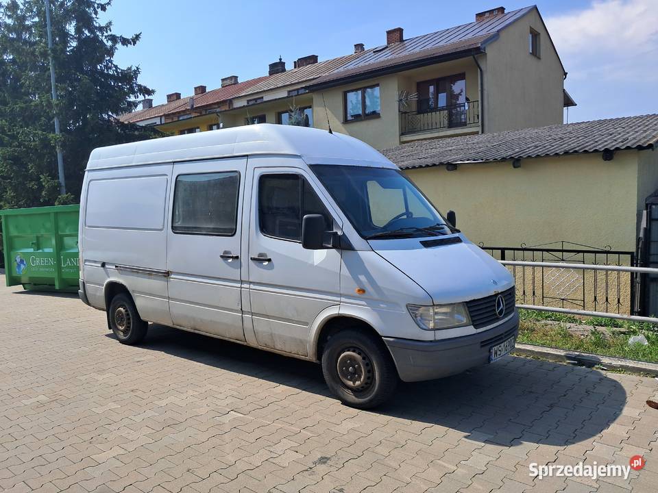 Mercedes Sprinter 212