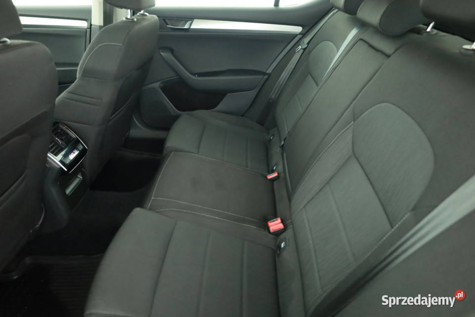 Skoda Superb 16 TDI Škoda Piaseczno