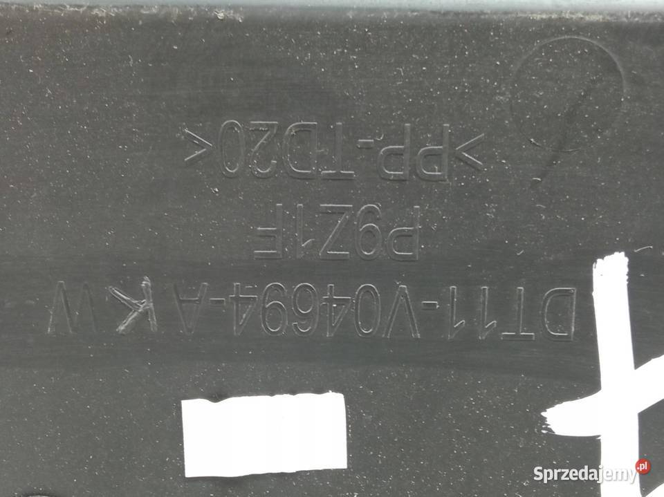 SCHOWEK GÓRNY DESKI KIEROWCY MK2 DT11V04694AKW