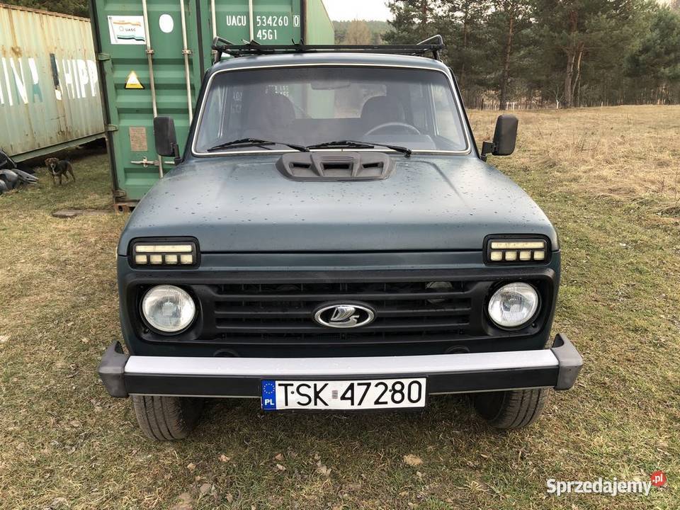 Lada Niva 17 Benzyna 4x4 2009 70 hak świętokrzyskie Skarżysko-Kamienna