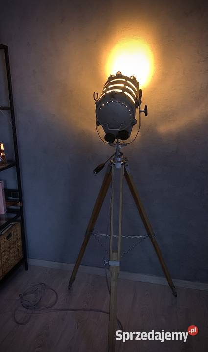 Lampa Vintage loft podłogowa teatralno filmowa