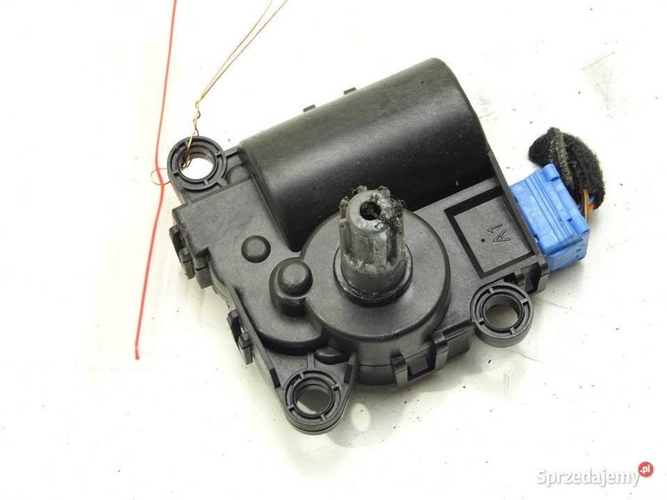 SILNICZEK NAGRZEWNICY HYUNDAI D332EDFAA02