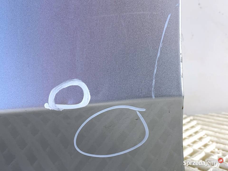 DRZWI LEWY PRZÓD AUDI A4 B8 Kombi 0715 Eissilber Drzwi