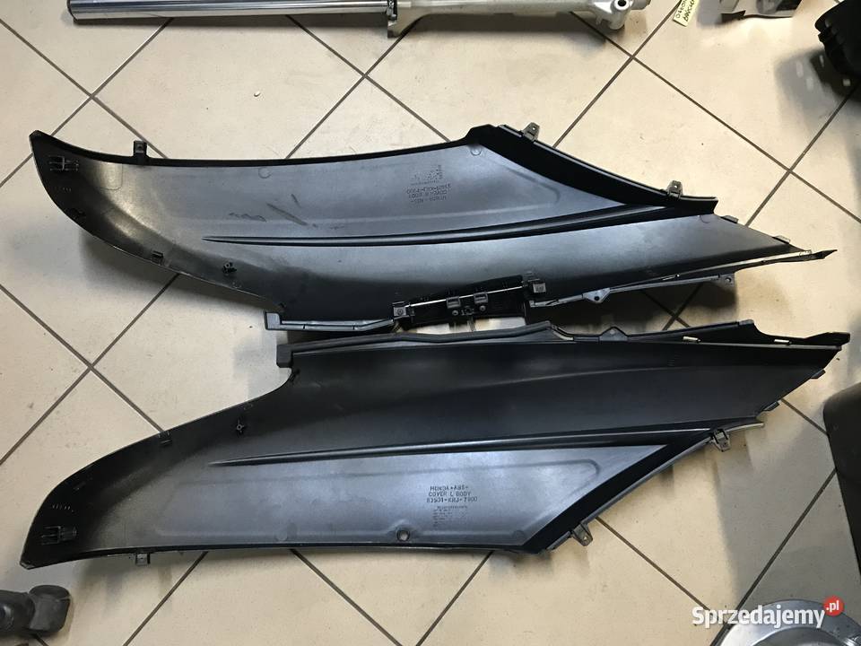 Boczek osłona lewa i prawa Honda SWing 125 Jawiszowice sprzedam