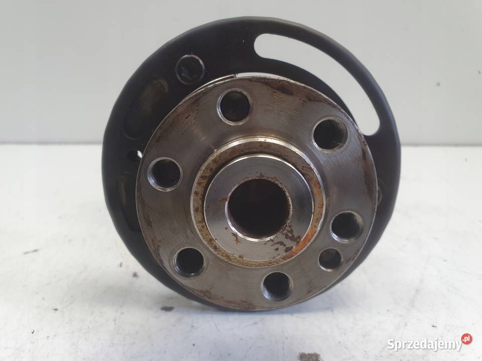 Nissan Juke 16 16V WAŁ KORBOWY 1KA0H osobowe Janów