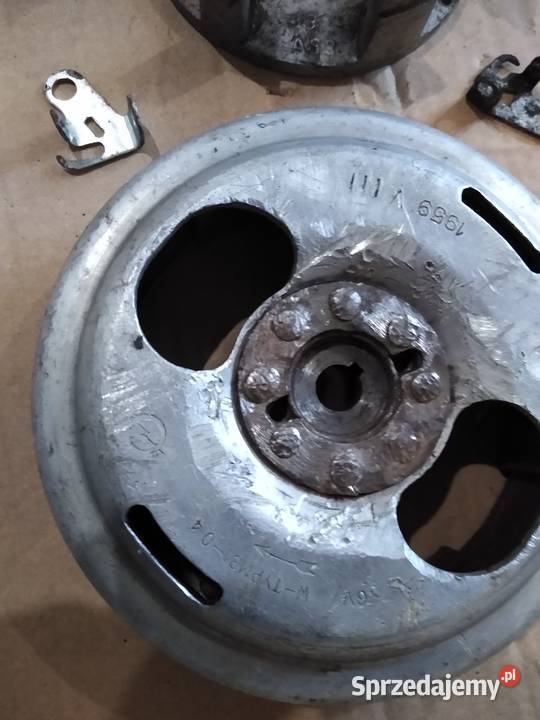 WSK wfm 125 Magneto iskrownik całość sprzedam