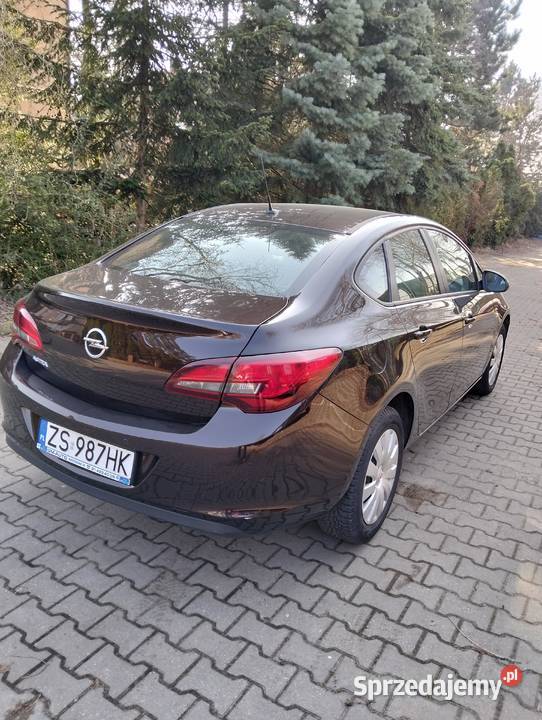 OPEL ASTRA J 2016 benzyna 1598 poduszka powietrzna Szczecin