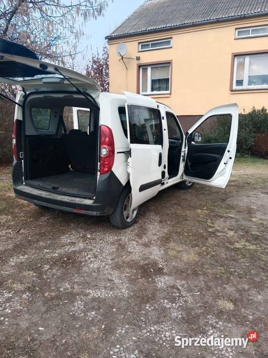 SPRZEDAM OPLA COMBO16 D2015 poduszka powietrzna mazowieckie Przysucha