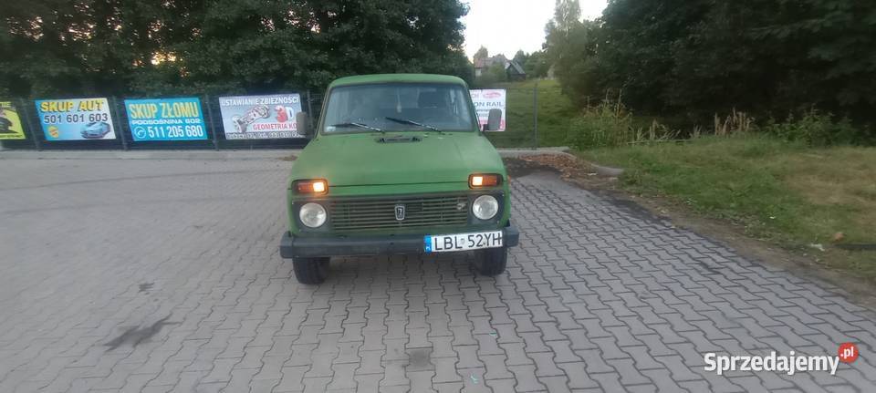 LADA NIVA 4x4 16 LPG ważne opłaty nieuszkodzony Józefów sprzedam