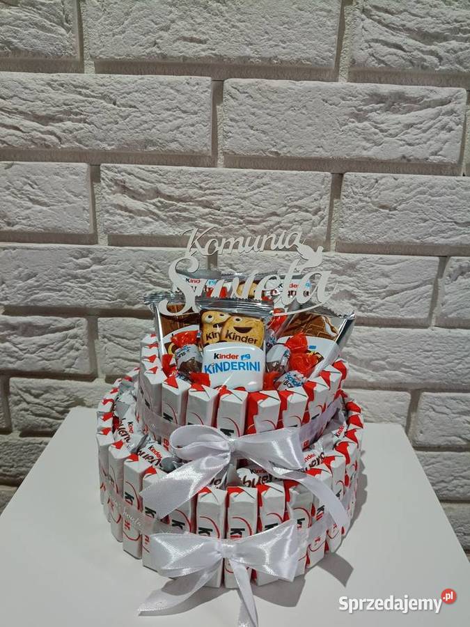 Tort ze słodyczy Kinder Prezent na Komunię Konin