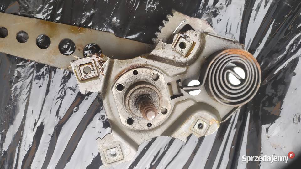 Mercedes W123 podnosnik szyby prawy tył man Łagiewniki