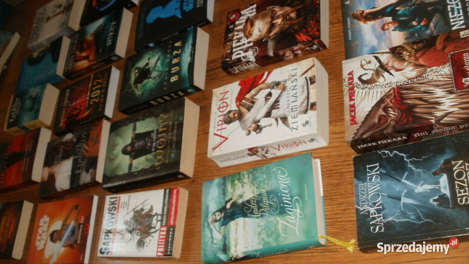 Tolkien Sapkowski Roth fantasy sciencefiction Książki i Podręczniki Warszawa