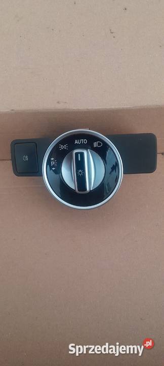 WŁĄCZNIK ŚWIATEŁ MERCEDES W212 A2129050551 Kombi Dobiegniew