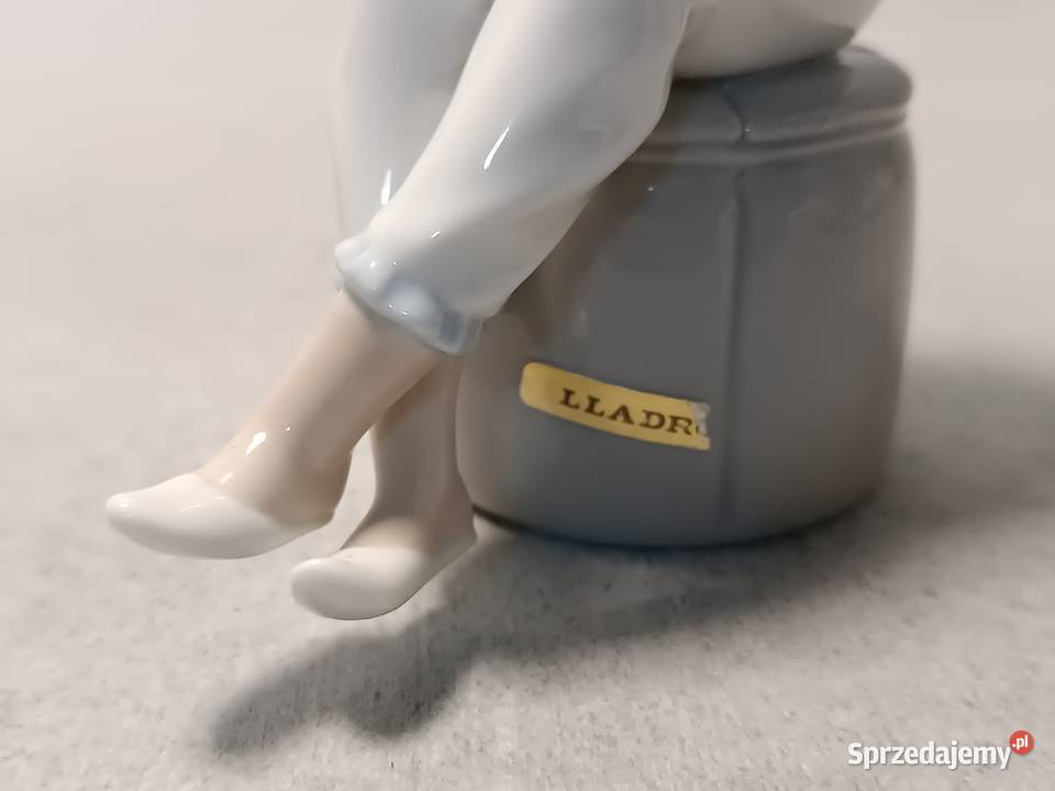 LLADRO 1083G Dziewczynka z lalką Antyki, Sztuka, Kolekcje Gdańsk