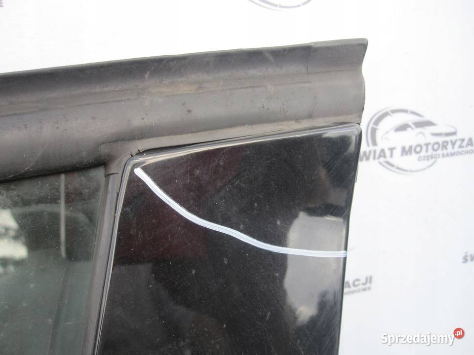 RENAULT CLIO IV 14r drzwi lewe przód osobowe