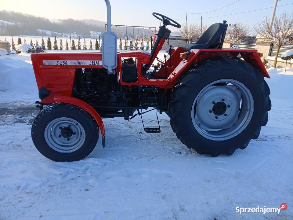 Władymirec T25 T25A LEDA zarejestrowany Lubcza sprzedam