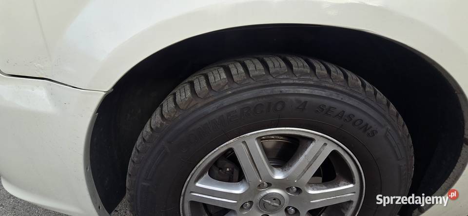 chrysler towcountry przystosowany osoby benzyna