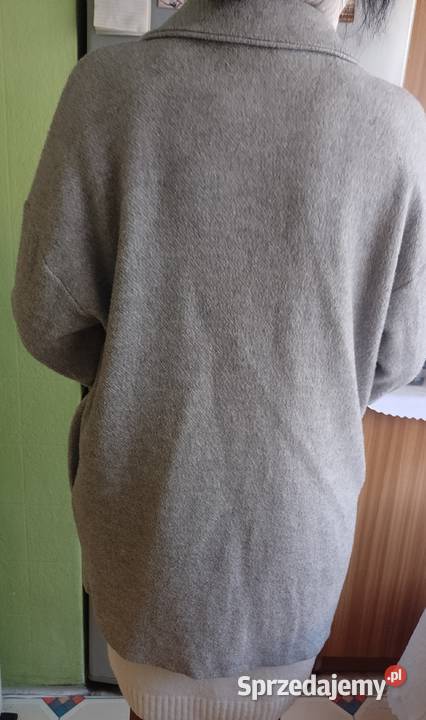 36S ZARASzary płaszcz oversize z futrzanymi Kraków