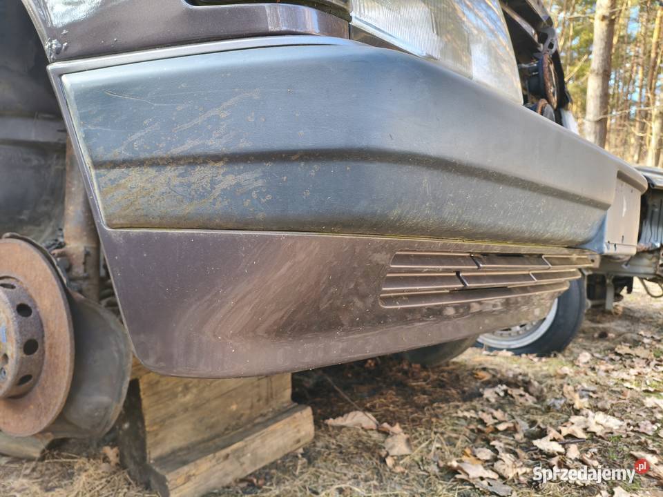 Mercedes 190 W201 zderzak przedni z kratką kolor Skarżysko-Kamienna