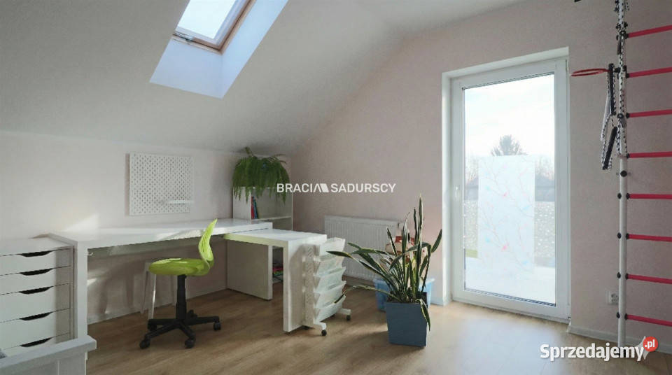 Dom do sprzedania 180 metrów Kraków RUMIANKOWA Sprzedaż małopolskie