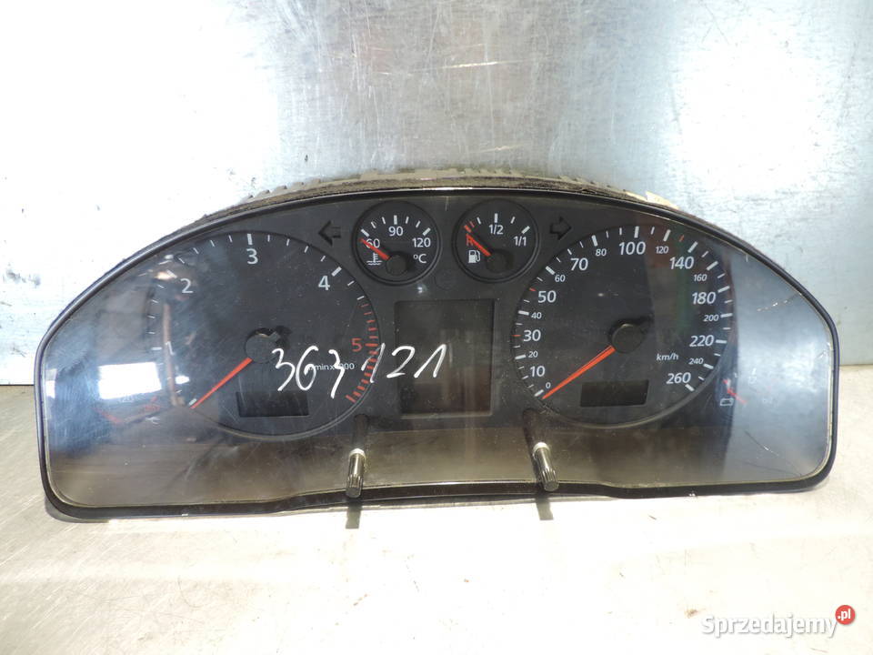 LICZNIK AUDI A6 C5 25 TDI 4B0920932K AUTOMAT