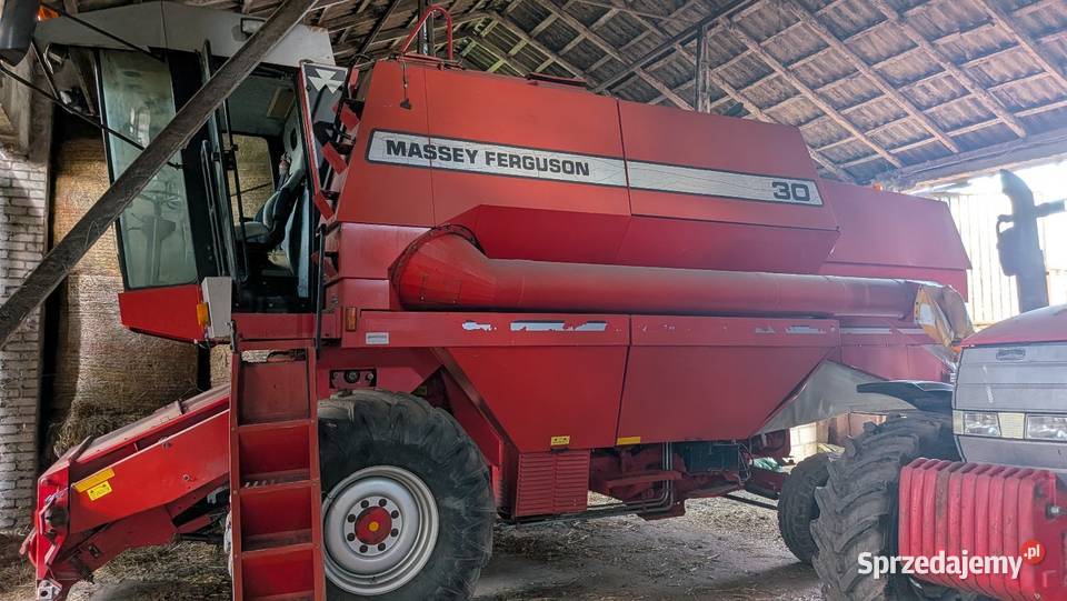 Kombajn Massey Ferguson 30 Radio Łowicz