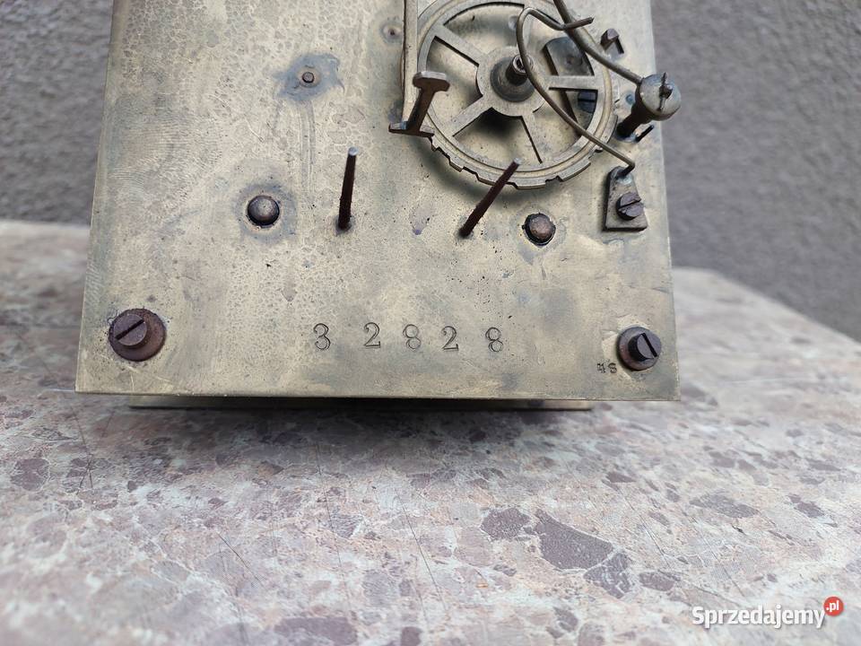 618 Mechanizm starego zegara ściennego pełna sprzedam