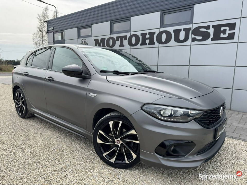 Fiat Tipo Turbo SDesign szary mat xenon navi II czujnik parkowania