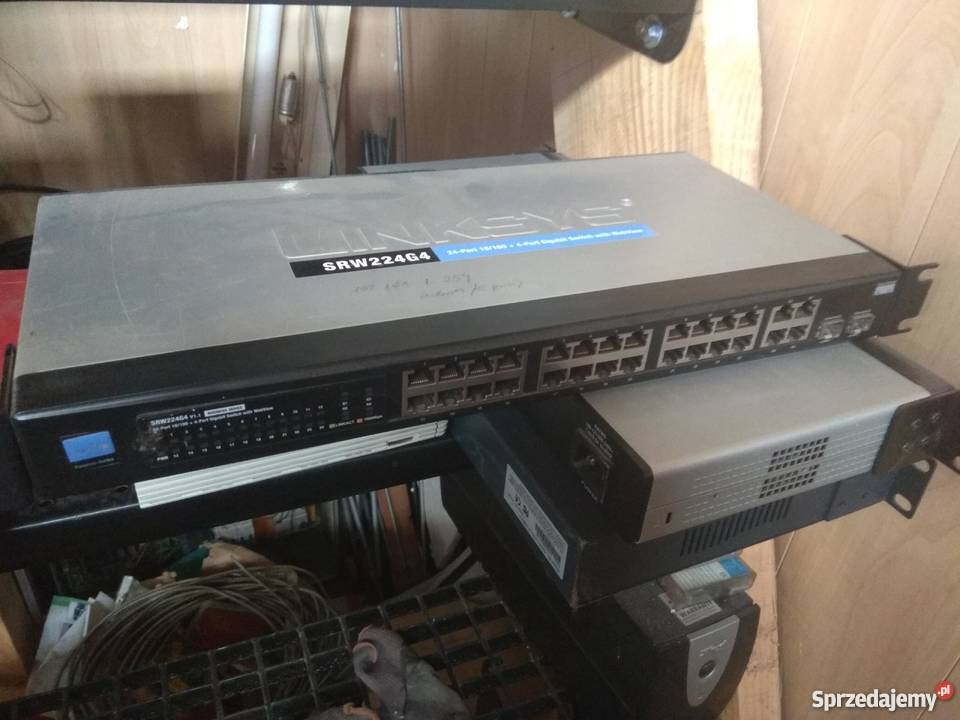 Switch Linksys 24 Ethernet 100mbit 4 x1GB Internet i komunikacja małopolskie sprzedam