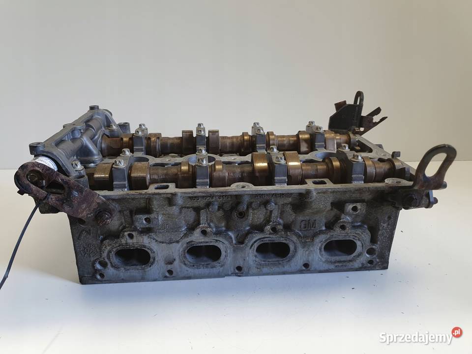 Opel Zafira B Astra J 16 16V A16XER GŁOWICA osobowe Głowice cylindrów Janów sprzedam