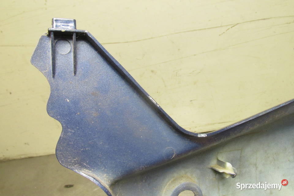 Lewy boczek pod siedzeniem Hyosung GA 125 Cruise Sandomierz