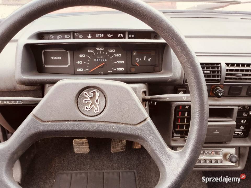 Peugeot 205 11 klasyk silnik leżak Kostrzyn