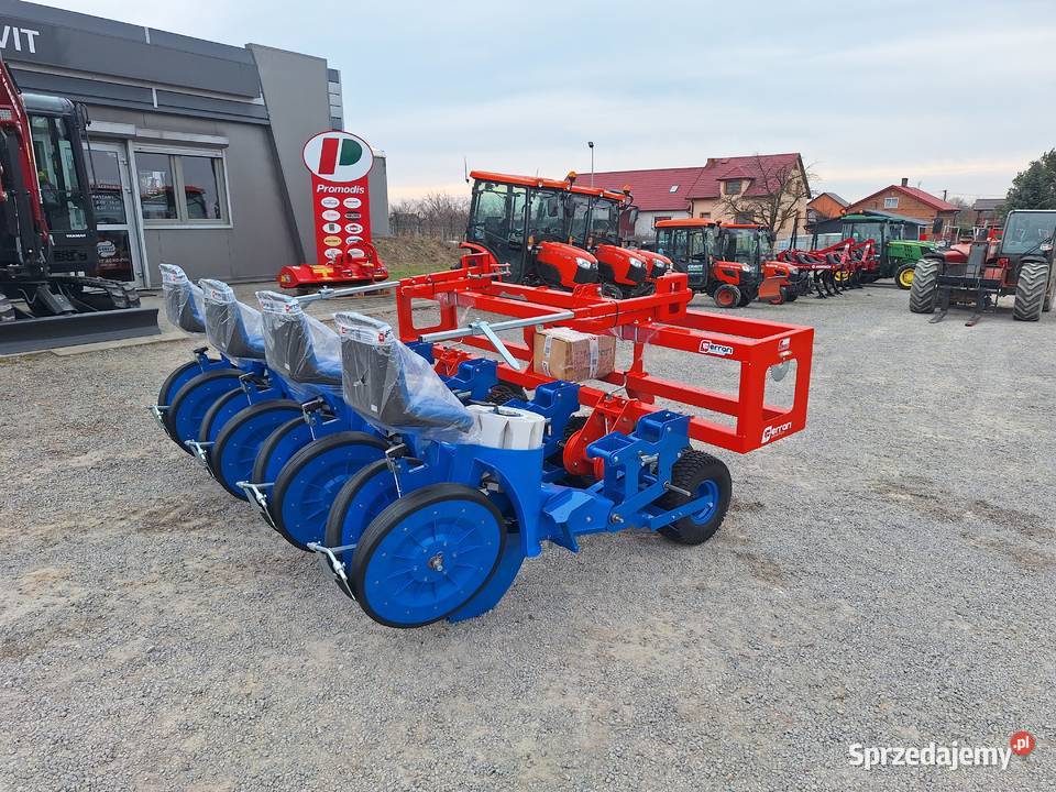 Sadzarka do warzyw Ferrari FMAX na