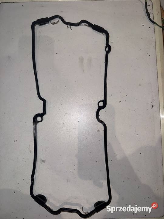 Uszczelka pokrywy głowicy Suzuki GSX 600 Bandit