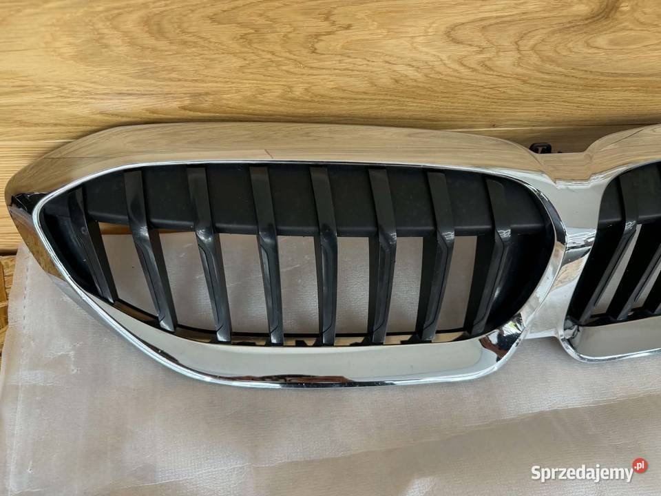 Grill atrapa nerka bmw g20 g21 oryginał OEM Rok produkcji 2021 Wolbrom