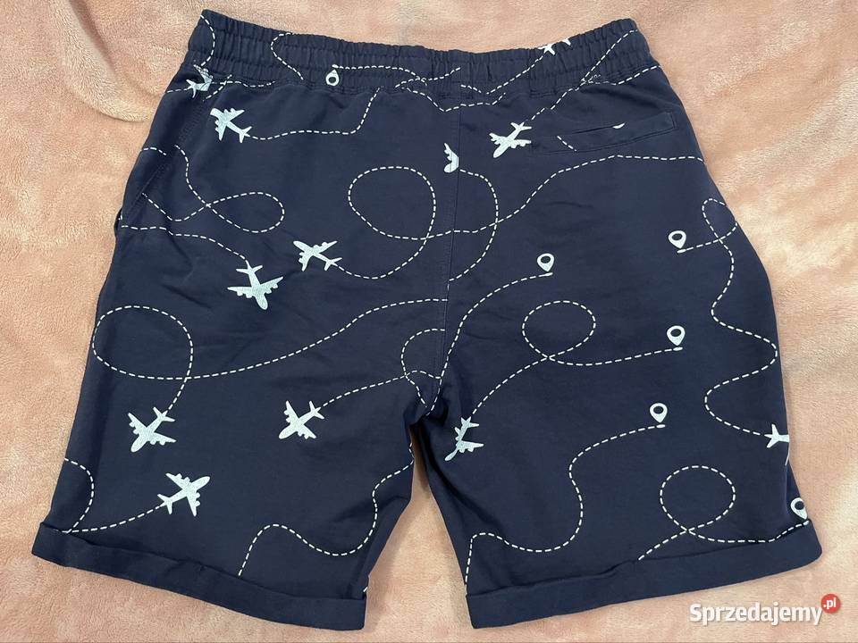 Nowe krótkie spodenki marki szachownica M śląskie