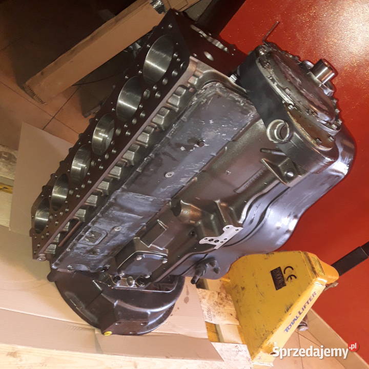 Słupek silnika Mercedes 1324 1524 OM366LA Claas Silniki i osprzęt Częstochowa