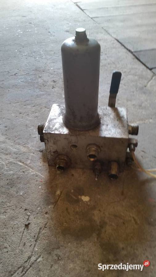 rozdzielacz hdrauliczny Ćmielów